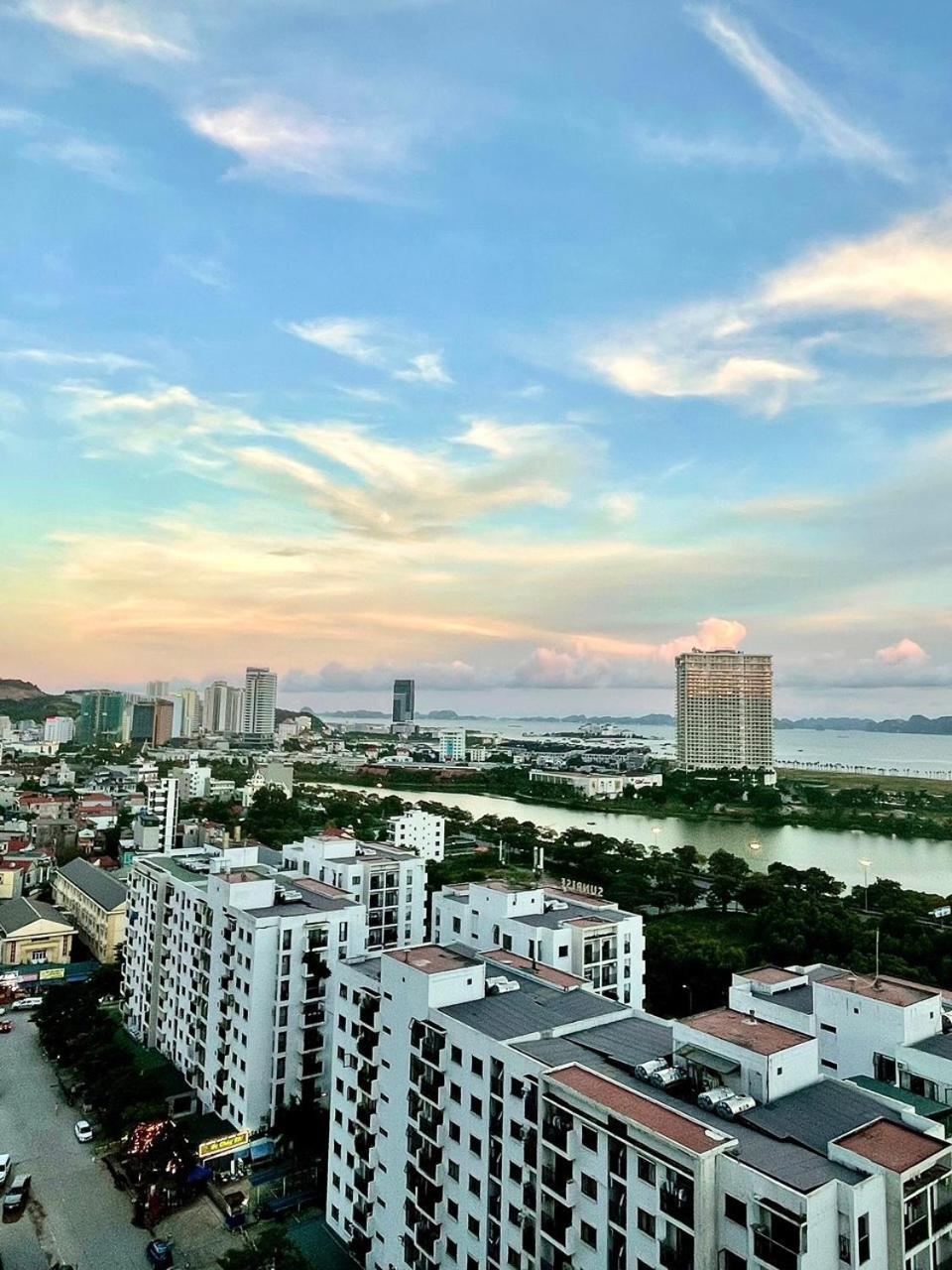 May House Green Bay Garden Ha Long - Near Marina Beach Extérieur photo